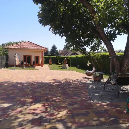 Bed & Breakfast Szent Istvan Wellness Panzio *