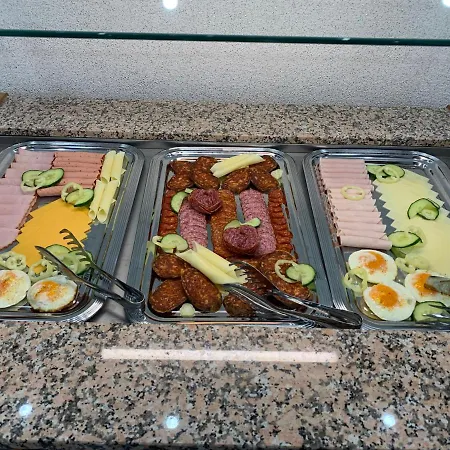 Szent Istvan Wellness Panzio * Mako