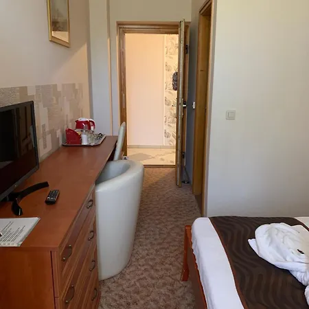 Szent István Wellness Panzió Bed and breakfast Makó