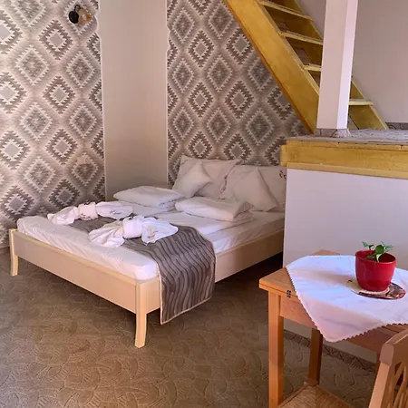 Nocleg ze śniadaniem Szent Istvan Wellness Panzio 3*