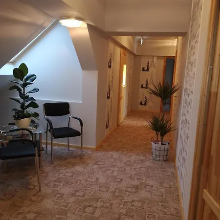 Szent Istvan Wellness Panzio לינה וארוחת בוקר 3*