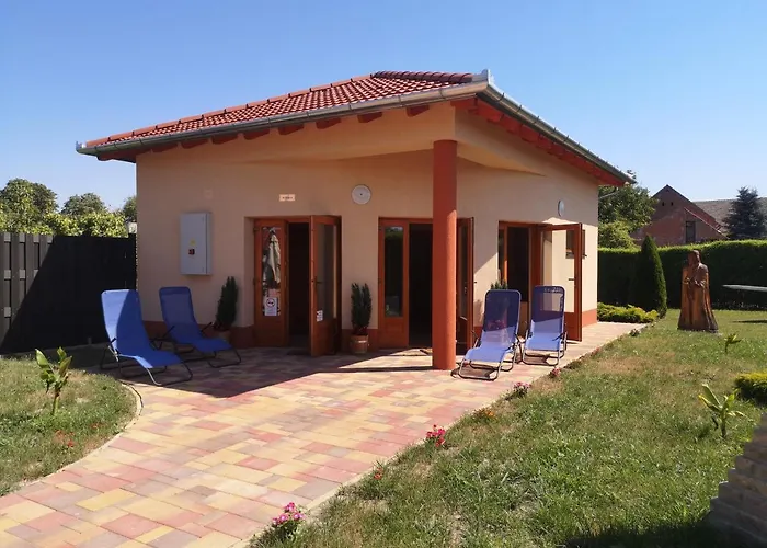 Szent Istvan Wellness Panzio 3* Makó