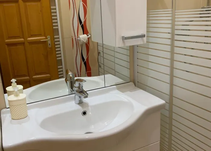 Szent Istvan Wellness Panzio B&B 3*